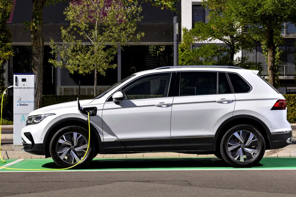 2026 Volkswagen Tiguan Hybrid