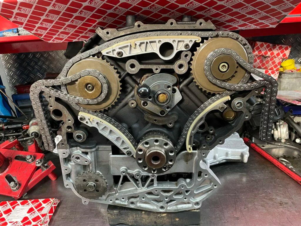 Steuerkettenprobleme beim BMW X2: Ursachen und Reparaturkosten